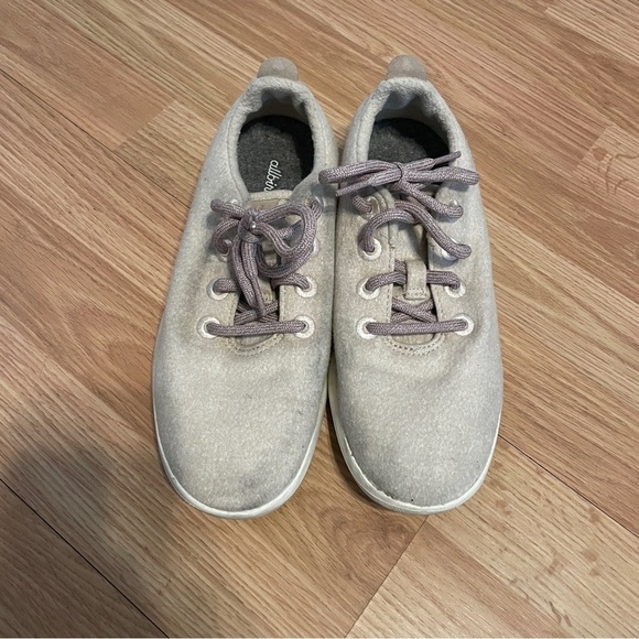 Allbirds Women's‎ Wool Runners Cream/Tan Size 8 - Picture 1 of 7
